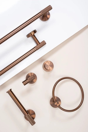 Wieszak Łazienkowy Jednoramienny Rea Modern Miedź Szczotkowana