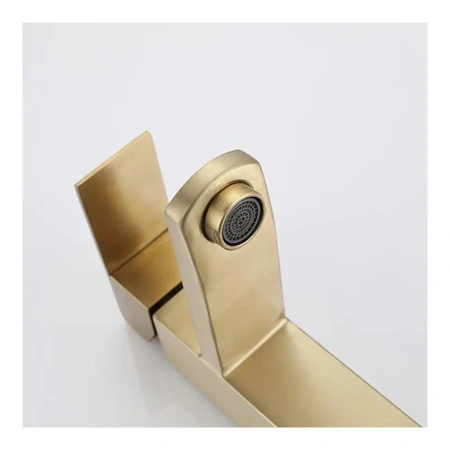 Bateria Umywalkowa Calani Siena Złota Wysoka